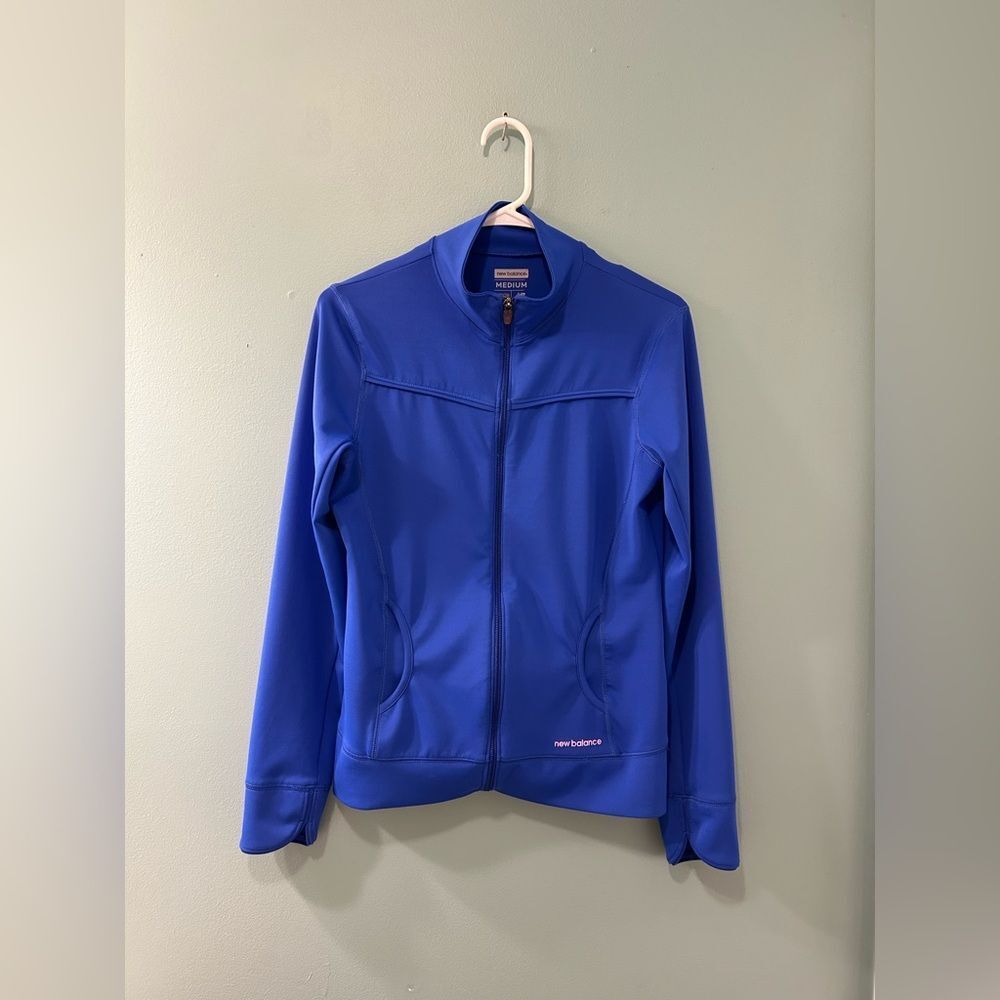 PREOWNED … NEW BALANCE “Size: M” Zip Up Jacket
